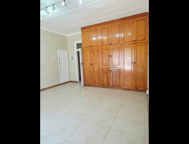 1 bed property to rent in OBSERVATORY